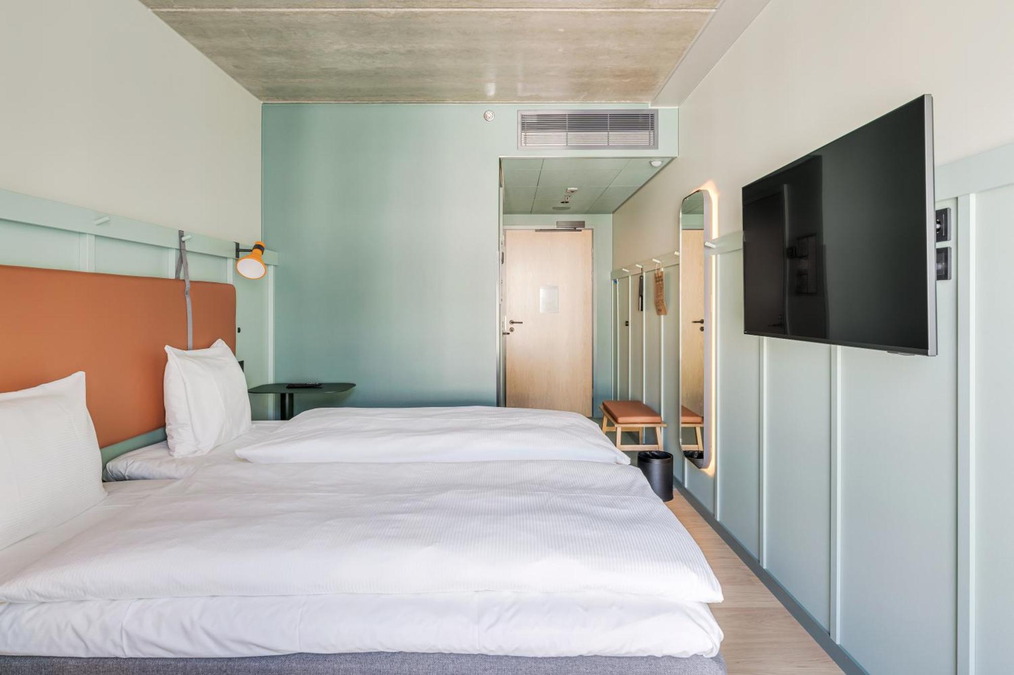 Comfort Hotel Helsinki Airport วานตา ภายนอก รูปภาพ