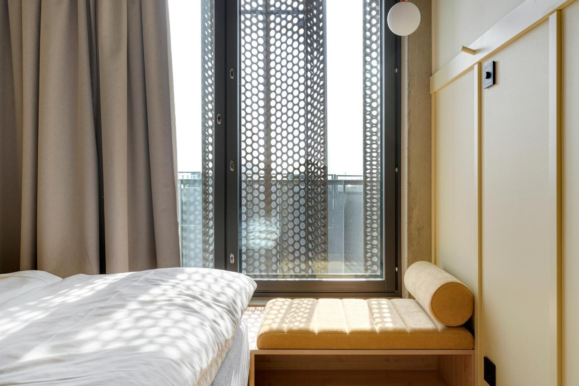 Comfort Hotel Helsinki Airport วานตา ภายนอก รูปภาพ