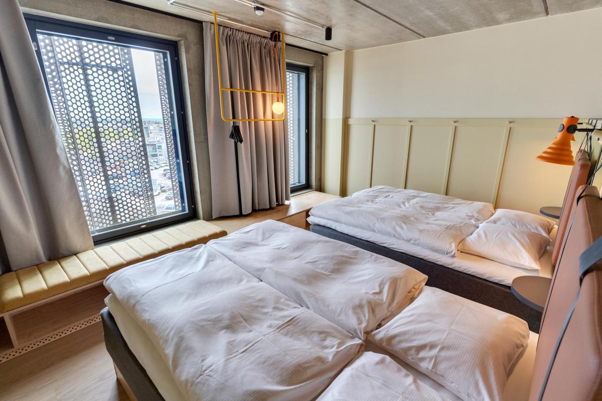 Comfort Hotel Helsinki Airport วานตา ภายนอก รูปภาพ