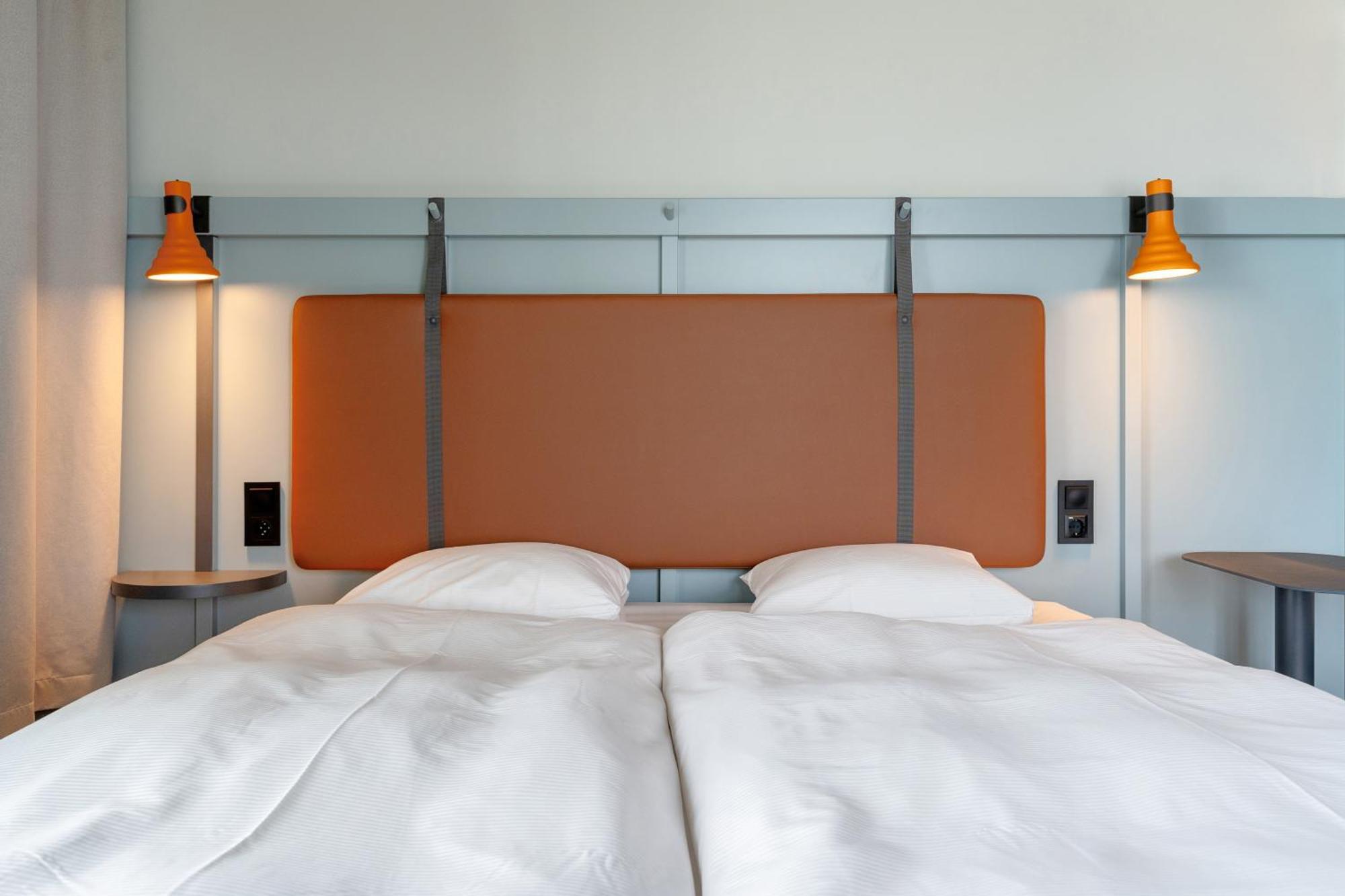 Comfort Hotel Helsinki Airport วานตา ภายนอก รูปภาพ